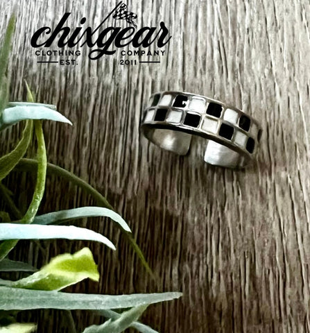 Checkered Adjustable Ring