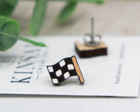 Waving Checkered Studs